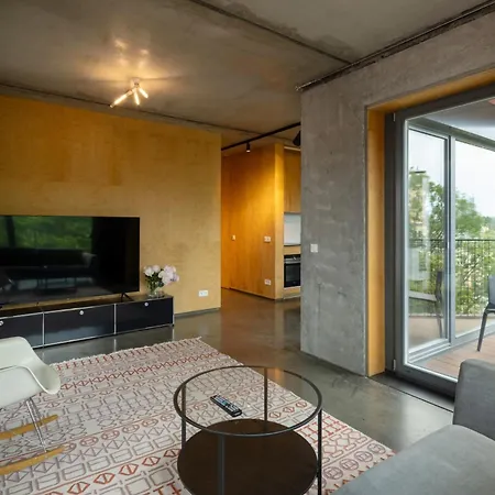 B10 Metro Stadion Narodowy Parking Free * Warsaw