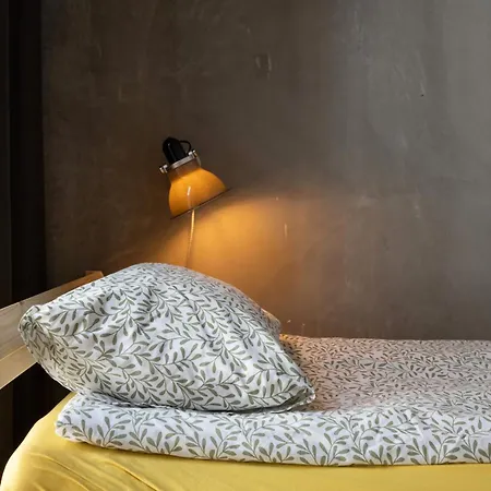 B10 Metro Stadion Narodowy Parking Free *